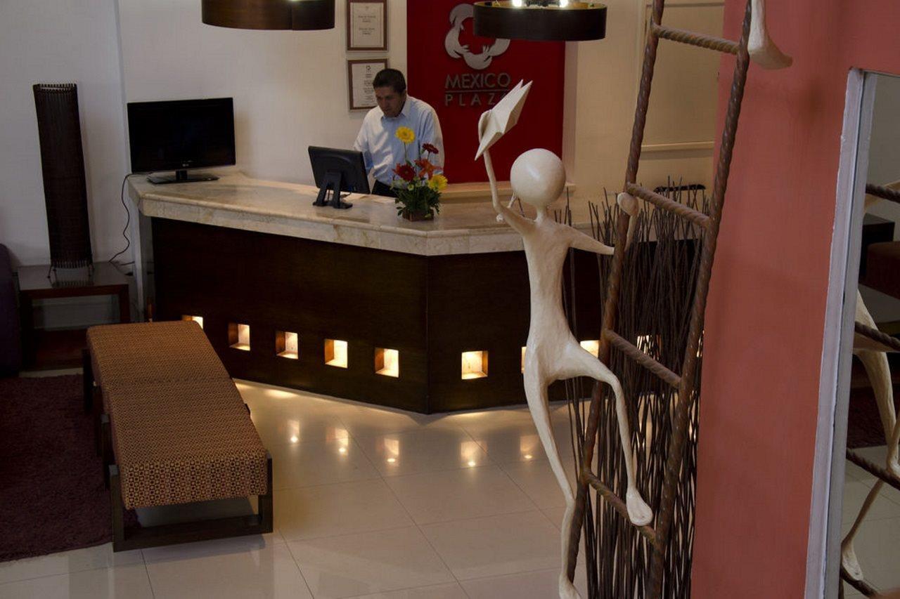 Hotel Suites Mexico Plaza Leon Campestre Exterior foto