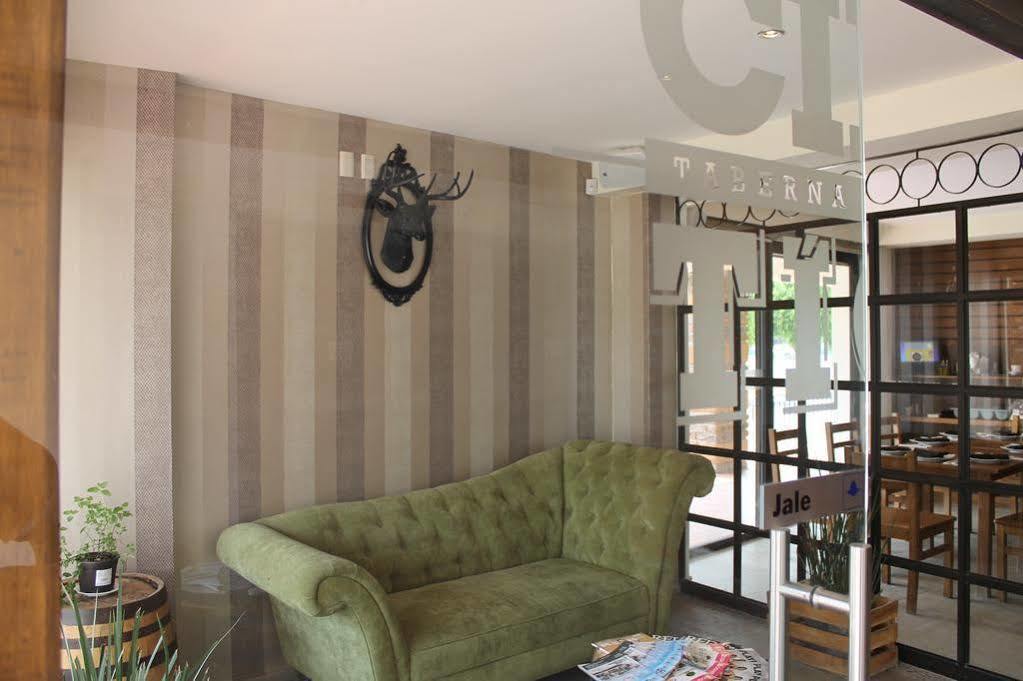 Hotel Suites Mexico Plaza Leon Campestre Exterior foto