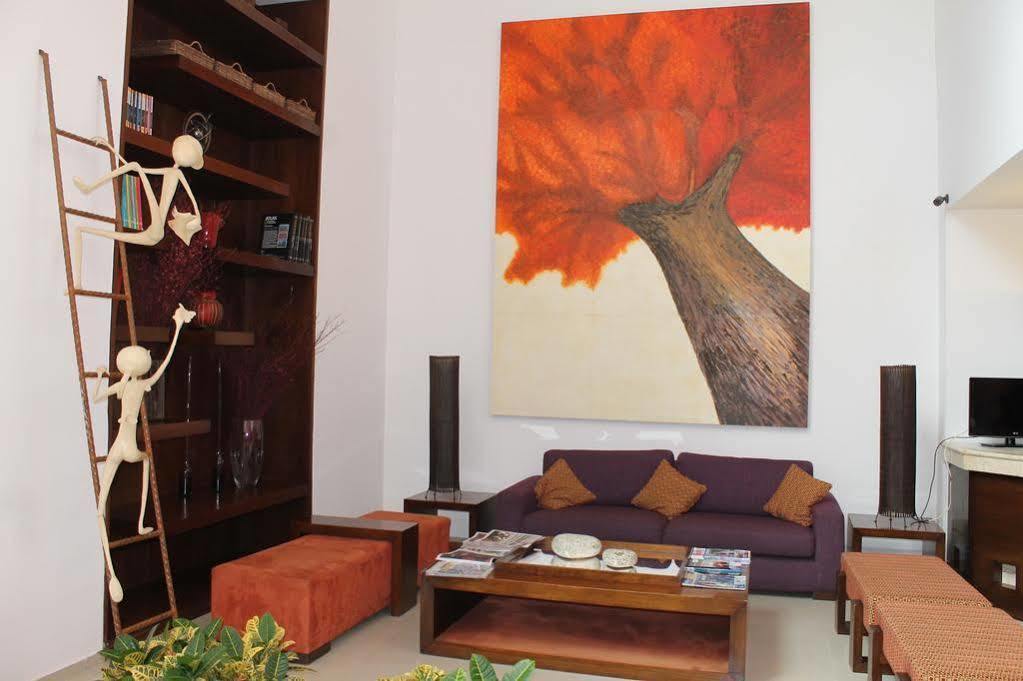 Hotel Suites Mexico Plaza Leon Campestre Exterior foto